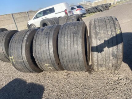 Opony używane naczepowe 435/50r19.5 Goodyear FUELMAX T / 11mm