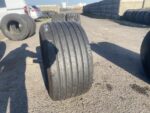 Opona ciężarowa używana naczepowa 445/45R19.5 GOODYEAR KMAX T GEN-2 / 12mm