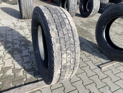  Opona ciężarowa używana napędowa 295/60R22.5 SEMPERIT EURO-DRIVE / 5-7mm