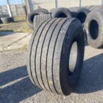  Opona używana naczepowa 435/50r19.5 Goodyer Kmax T gen2 / 9-10mm