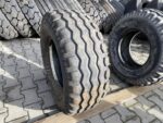 Opona do maszyn rolniczych 11.5/80-15.3 BKT IMPLEMENT AW-702 / 90% Bieżnika