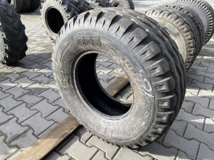 Opona do maszyn rolniczych 11.5/80-15.3 BKT IMPLEMENT AW-702 / 90% Bieżnika