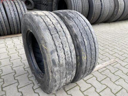  Opony ciężarowe używane naczepowe 235/75R17.5 MICHELIN XTE2+ / 6-7mm
