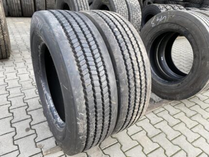  Opony ciężarowe używane przednia 275/70R22.5 SEMPERIT CITY A2 / 14-15mm