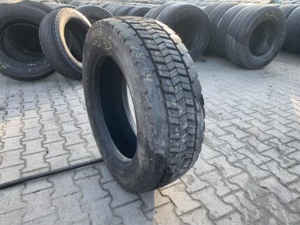  Opona używana ciężarowa napędowa 295/60R22.5 UNIROYAL DH100 / 10-15mm