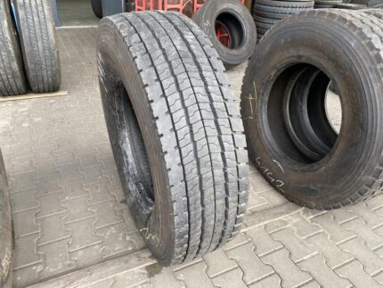 Używana opona ciężarowa napędowa 315/80R22.5 BRIDGESTONE M749 / 14-16mm