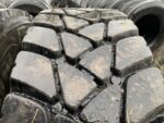 Opony używane ciężarowe napęd budowlany 315/80R22.5 BIEŻNIKOWANA TYP MICHELIN XDY3 / 14-17mm