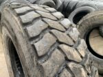 Opona używana ciężarowa napędowa budowlana 315/80R22.5 BIEŻNIKOWANA TYP FIRESTONE FD833 / 10-14mm