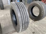 Opona ciężarowa używana prowadząca 315/70R22.5 HANKOOK SMART FLEX AH31 / 12-13mm