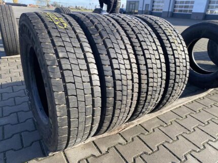  Opony ciężarowe używane napędowe 235/75R17.5 CONTINENTAL LDR1 / 14-15mm