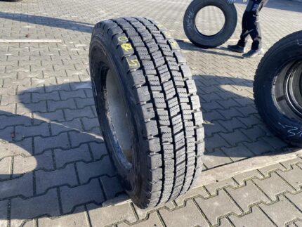  Opona ciężarowa używana napędowa 225/75R17.5 MICHELIN XDE2 / 13-14mm