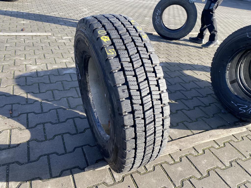 Opony ciężarowe Opona ciężarowa używana napędowa 225/75R17.5 MICHELIN XDE2 / 13-14mm