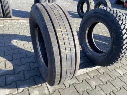  Opona używana ciężarowa naczepowa 265/70R19.5 SAVA CARGO 4 / 11-12mm