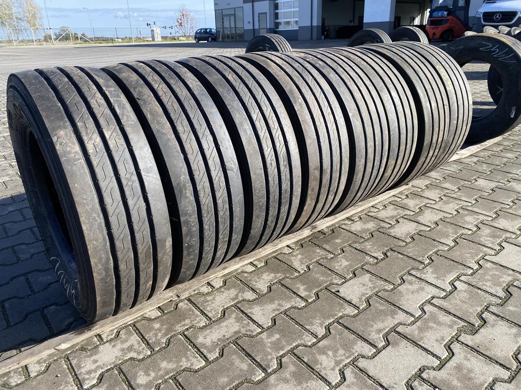 Opony ciężarowe Opony ciężarowe używane naczepowe 245/70R17.5 LEAO RIDE-WINGS KLT200 / 9-11mm