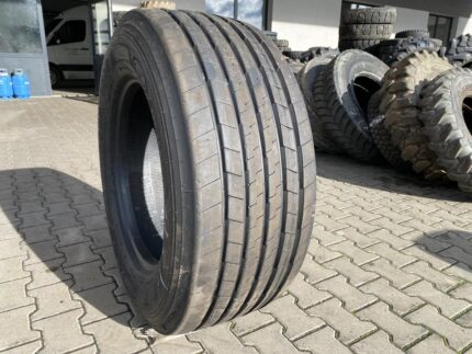 Opona ciężarowa używana naczepowa 385/55R22.5 GOODYEAR KMAX T GEN-2 / 11-12mm