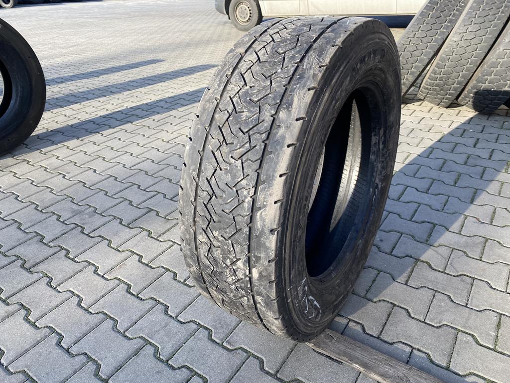 Opony ciężarowe Opona używana ciężarowa napędowa 295/60R22.5 GOODYEAR KMAX D A / 6-7mm