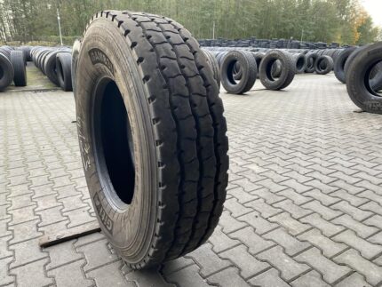  Opona ciężarowa używana prowadząca 315/80R22.5 GITI GAM831 / 13mm