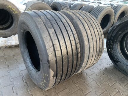  Opony używane ciężarowe naczepowe mega 435/50R19.5 GOODYEAR KMAX T GEN-2 / 10-12mm