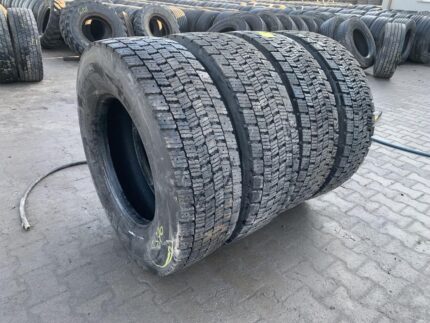  Opony używane ciężarowe napędowe 315/70R22.5 BIEŻNIKOWANE TYP MICHELIN  / 12-14mm