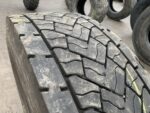 Opona ciężarowa używana napędowe 295/80R22.5 DUNLOP SP446 / 8-11mm