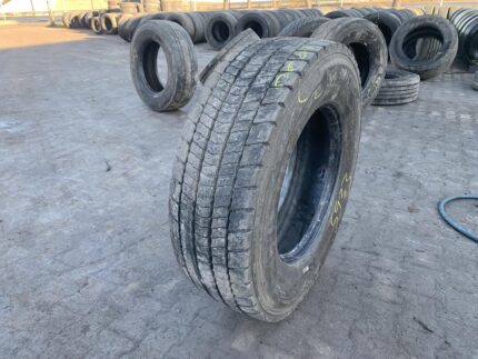  Opona używana ciężarowa napędowa 315/70R22.5 MICHELIN X LINE ENERGY D / 12-14mm