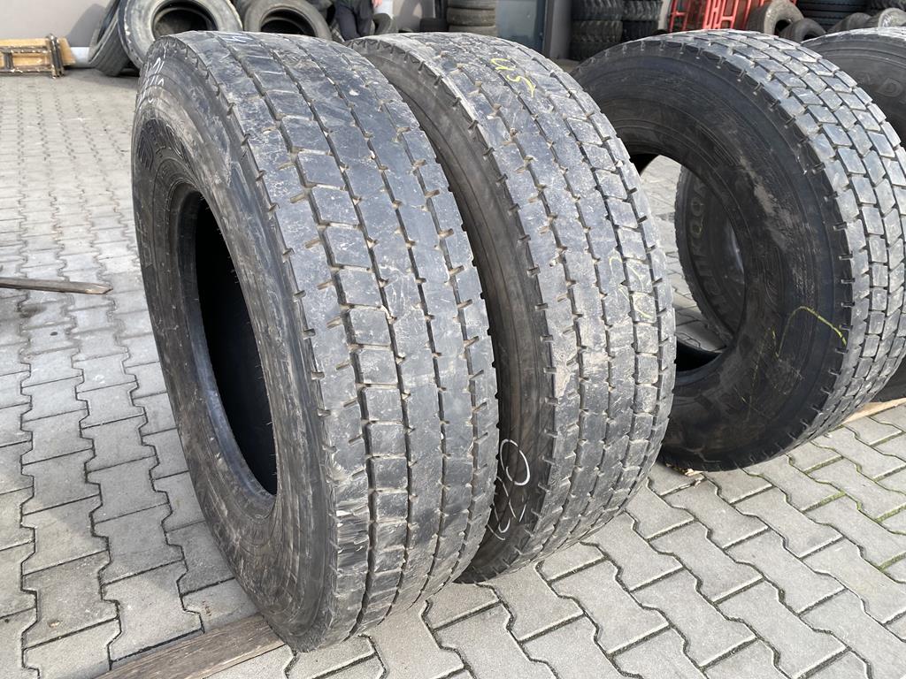 Opony ciężarowe Używane opony ciężarowe napędowe 315/80R22.5 DĘBICA DRD2 / 8-14mm