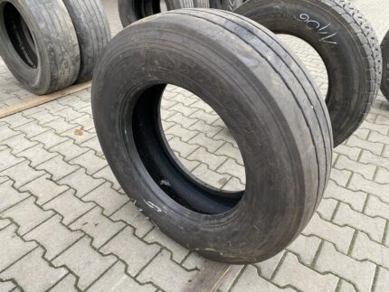 Opony ciężarowe używane naczepowe 265/70R19.5 DUNLOP SP246 / 8-9mm