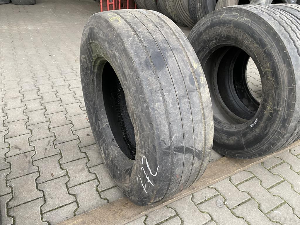 Opony ciężarowe Opona ciężarowa używana naczepowa 285/70R19.5 FULDA ECOTONN / 6mm