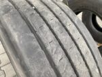 Opona ciężarowa używana naczepowa 285/70R19.5 GOODYEAR KMAX T / 8-10mm