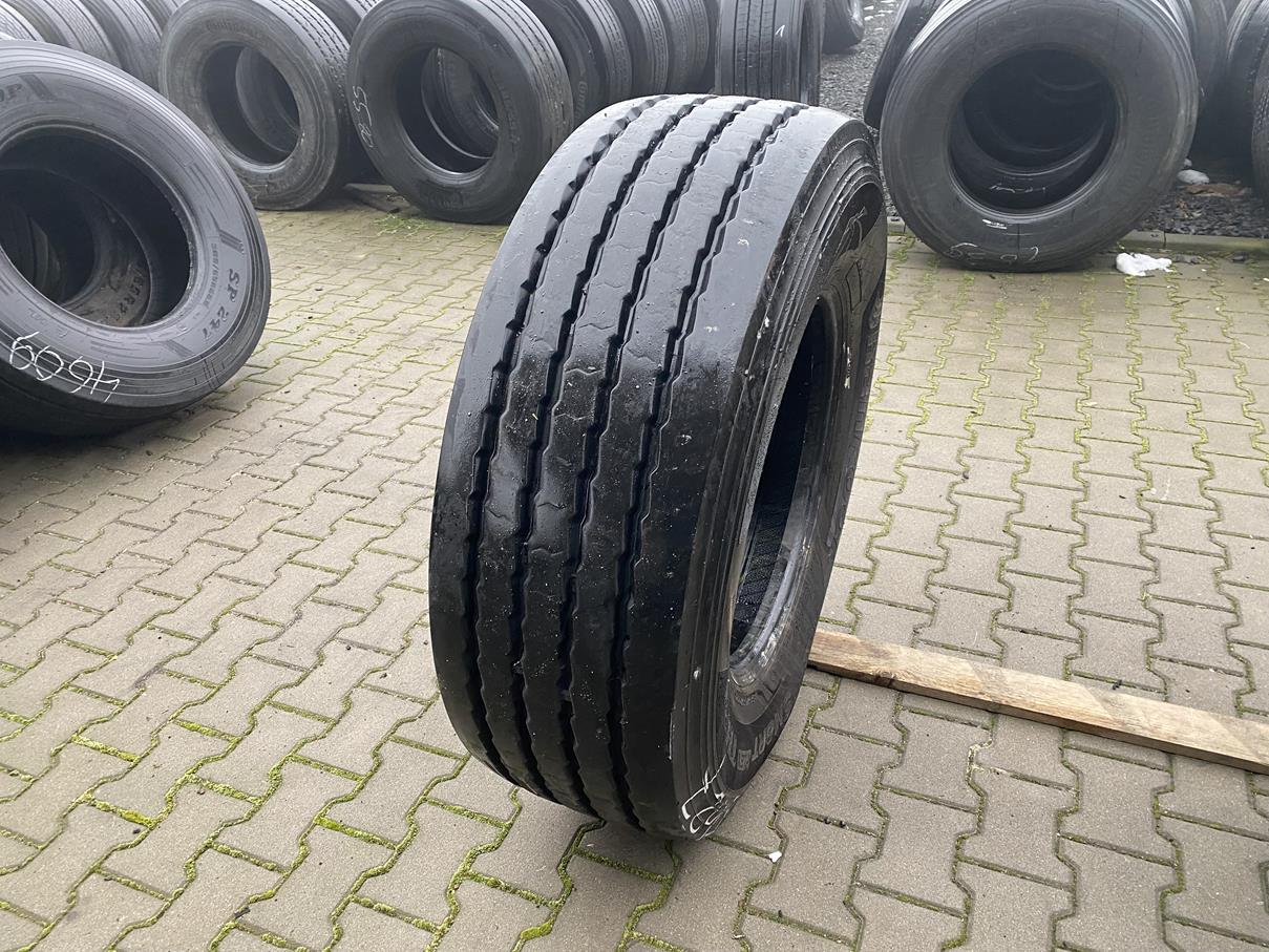 Opony ciężarowe Opona ciężarowa używana naczepowa 385/65R22.5 HANKOOK SMART FLEX TH31 / 13mm