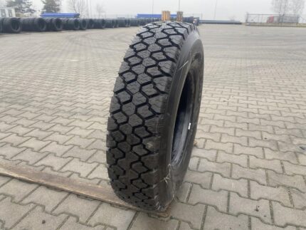  Opona ciężarowa napędowa  10R17.5 GOODYEAR G124 / 100% bieżnika
