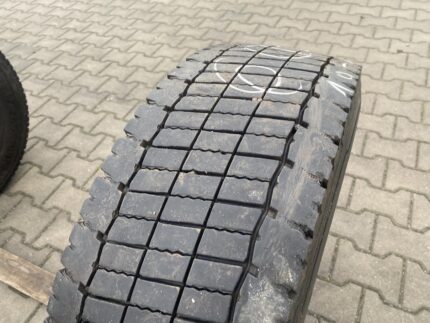 Opona ciężarowa używana napędowa 265/70R17.5 CONTINENTAL CONTI HYBRID LD3 / 10-11mm