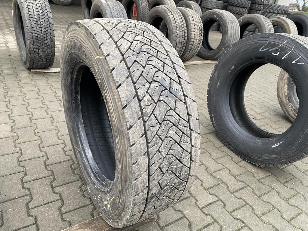 Opony ciężarowe Opona używana ciężarowa napędowa 295/60R22.5 GOODYEAR KMAX D GEN-2 / 12-14mm