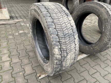  Opona ciężarowa używana napędowa 295/60R22.5 MICHELIN XMULTI D / 7-9mm