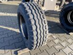 Opona do maszyn rolniczych 10.5/80-18 BKT IMPLEMENT AW-702 / 90% Bieżnika