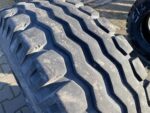 Opona do maszyn rolniczych 10.5/80-18 BKT IMPLEMENT AW-702 / 90% Bieżnika