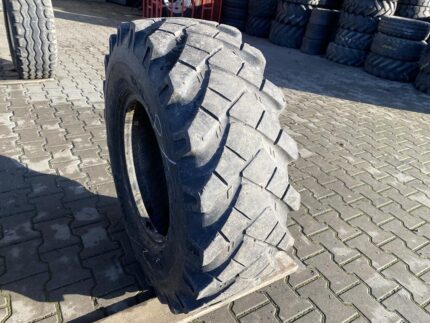  Opona przemysłowa 12.5-18 MITAS MPT-03 / 30% Bieżnika
