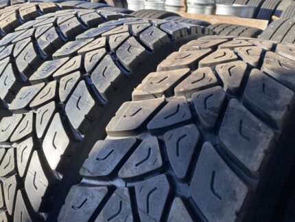 Opony ciężarowe napędowe 315/80R22.5 NOWA BIEŻNIKOWANA TYP MICHELIN XDY3 / KARKASY MARKI PREMIUM