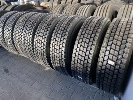  Opony ciężarowe napędowe 315/70R22.5 NOWE BIEŻNIKOWANE TYP BRIDGESTONE M729 / KARKASY MARKI PREMIUM