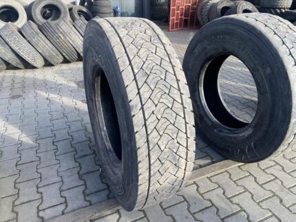  Opona ciężarowa używana napędowa 315/80R22.5 GOODYEAR KMAX D GEN-2 / 15-16mm