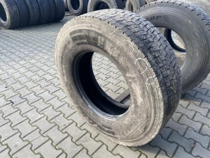 Opona ciężarowa używana napędowa 315/80R22.5 PIRELLI TR:01 TRIATHLON / 9-13mm