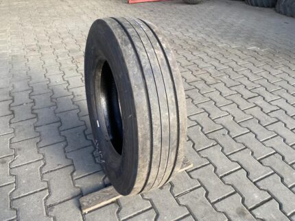  Opona używana ciężarowa naczepowa 215/75R17.5 FULDA ECOTONN / 7mm