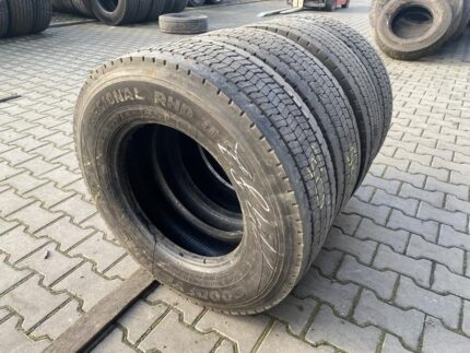 Opony ciężarowe używane napędowe 235/75R17.5 GOODYEAR REGIONAL RHD II / 6-9mm