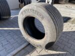 Opona ciężarowa używana naczepowa 445/45R19.5 KUMHO KLT03 / 8-9mm