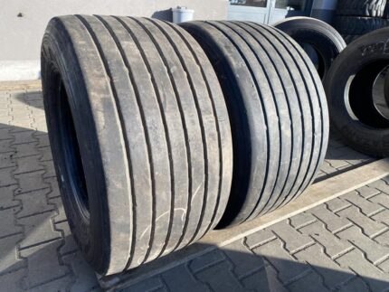  Opona ciężarowa używana naczepowa 445/45R19.5 GOODYEAR KMAX T GEN-2 / 7mm