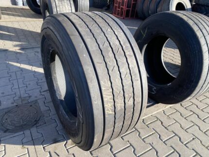  Opona ciężarowa używana naczepowa 435/50R19.5 CONTINENTAL CONTI HYBRID HT3+ / 9-10mm