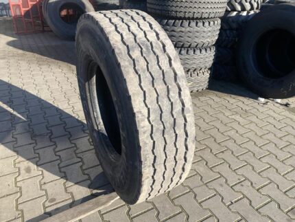  Używana opona ciężarowa prowadząca 315/80R22.5 CONTINENTAL HSC1 / 8-13mm