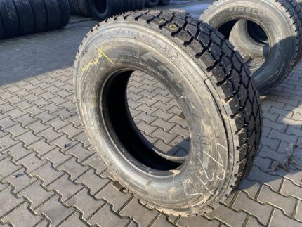 Opona ciężarowa używana napędowa budowlana 315/70R22.5 BIEŻNIKOWANA TYP MICHELIN XZY3 / 100% Bieżnika