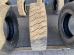 Używana opona ciężarowa napędowa 315/80R22.5 SEMPERIT WORKER D2 / 10-12mm