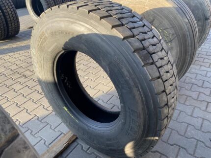 Opona ciężarowa używana napędowa 315/80R22.5 BIEŻNIKOWANA TYP BRIDGESTONE R-DRIVE 002 DURAVIS / 15mm